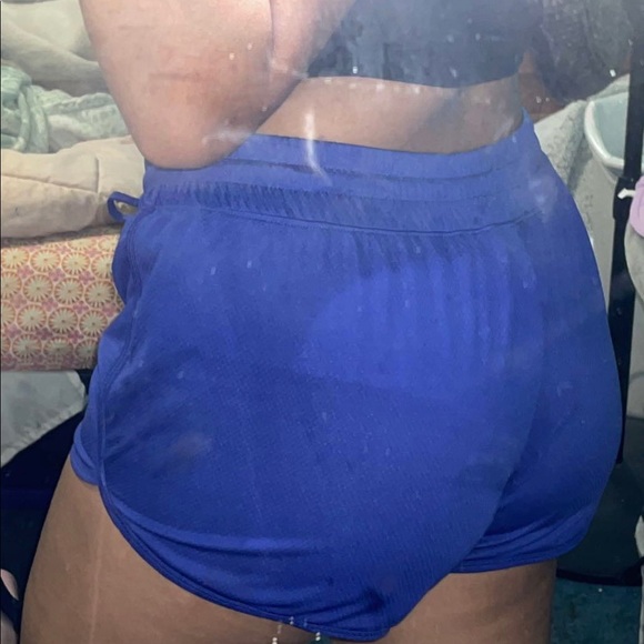 purple athletic shorts - Picture 4 of 5